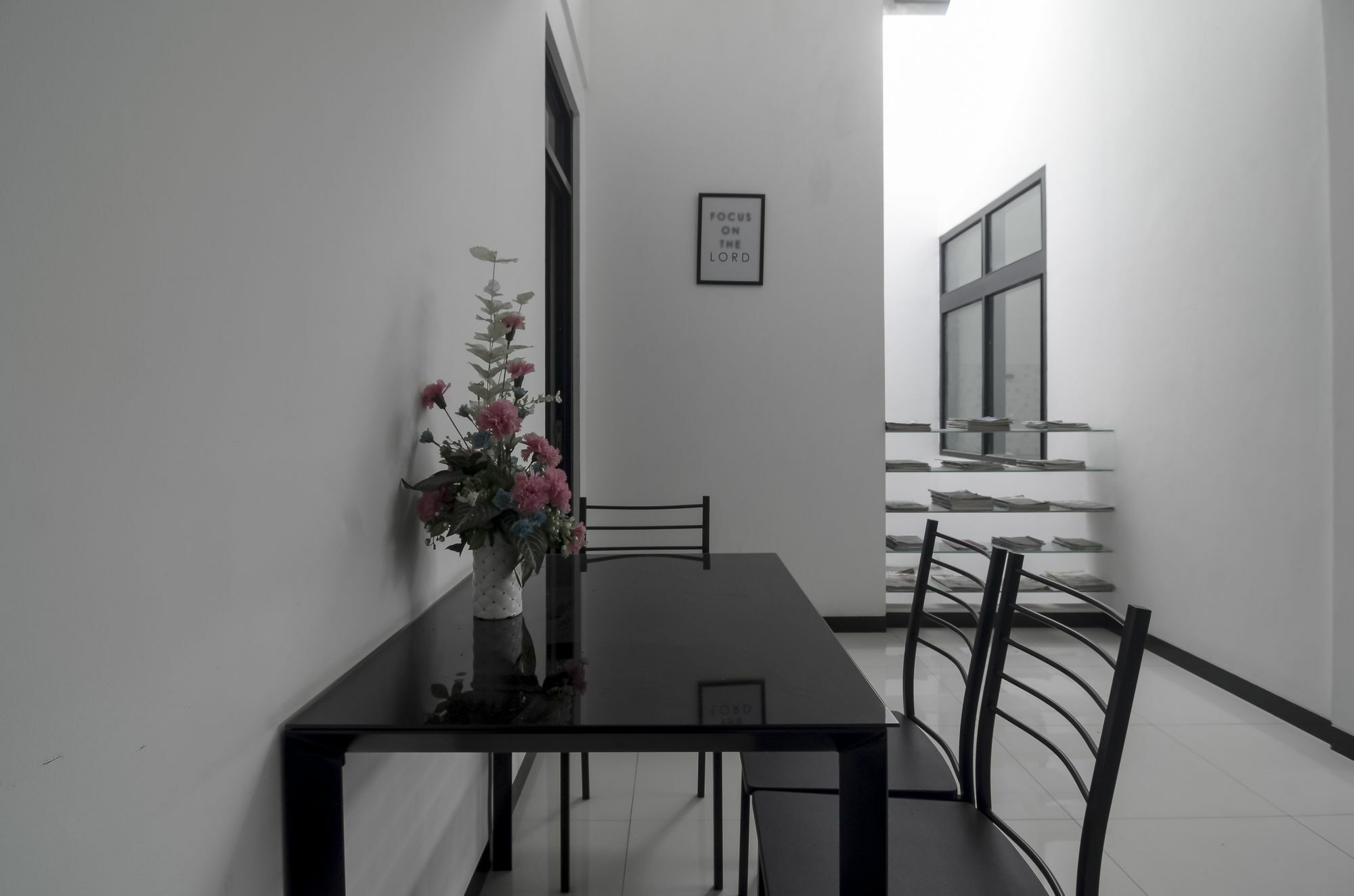 Reddoorz Near Poncol Station Hotel Semarang Bagian luar foto